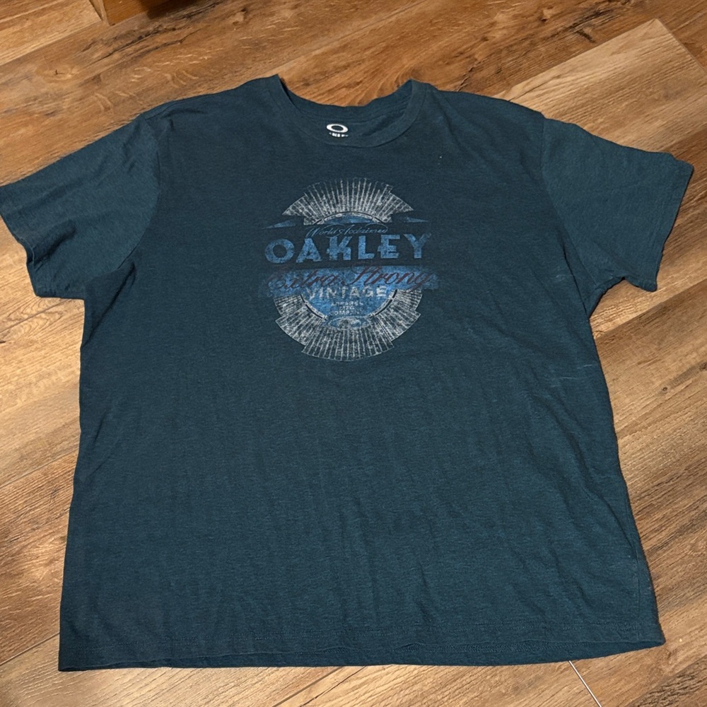 Oakley Men's Heathered Teal Short Sleeve Tee